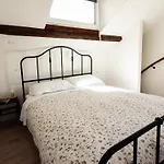 Ca Du Chittu Apartment *